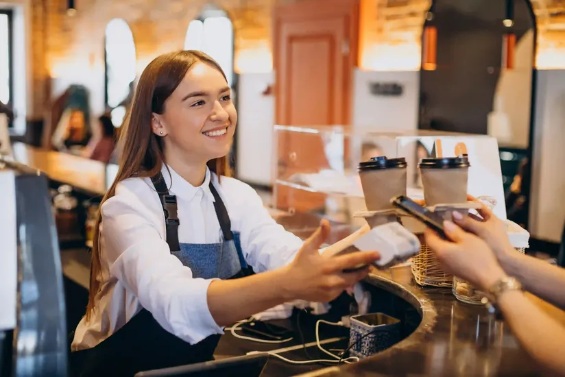 Aplikasi untuk Kasir Cafe yang Bikin Margin Bisnis Anda Naik